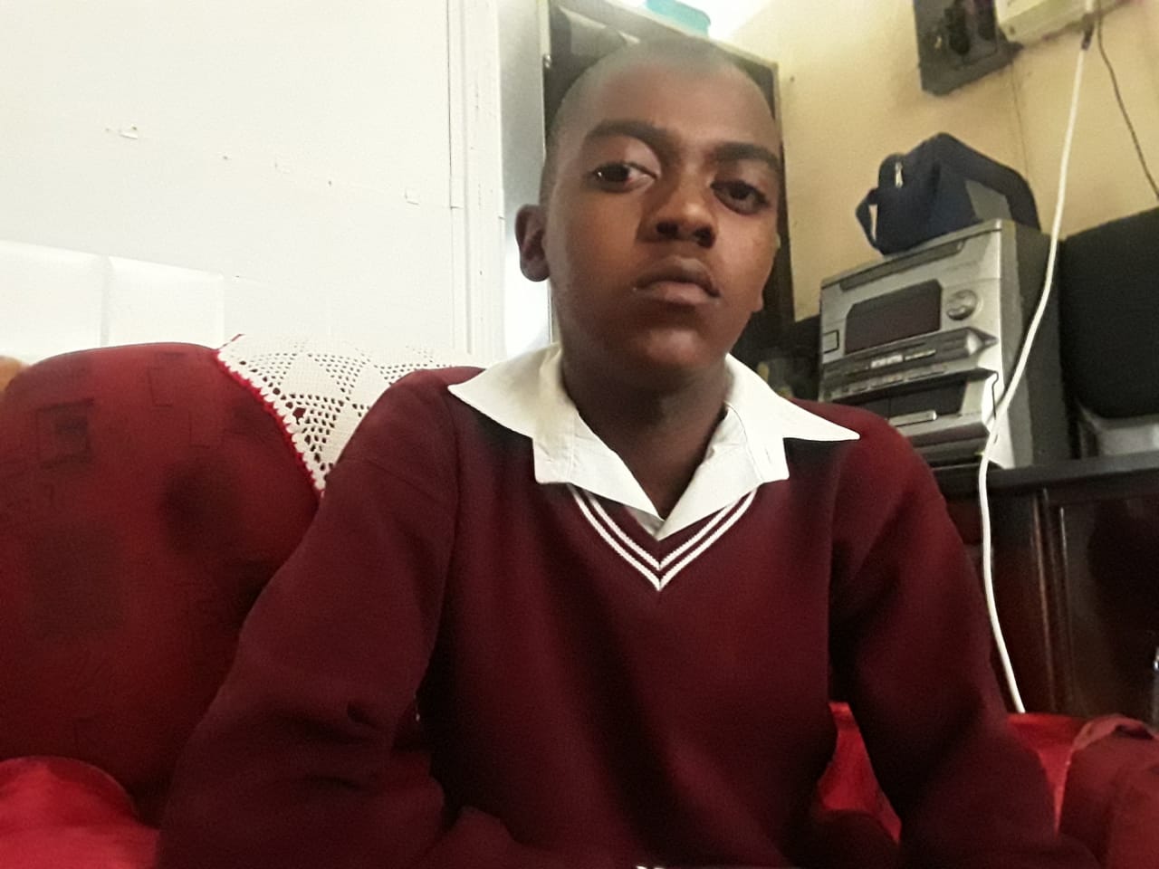 tlholo