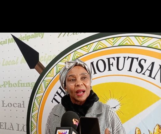 Thabo Mofutsanyana District Municipality Executive Mayor Connie Msibi invites Youth to knock on her office doors