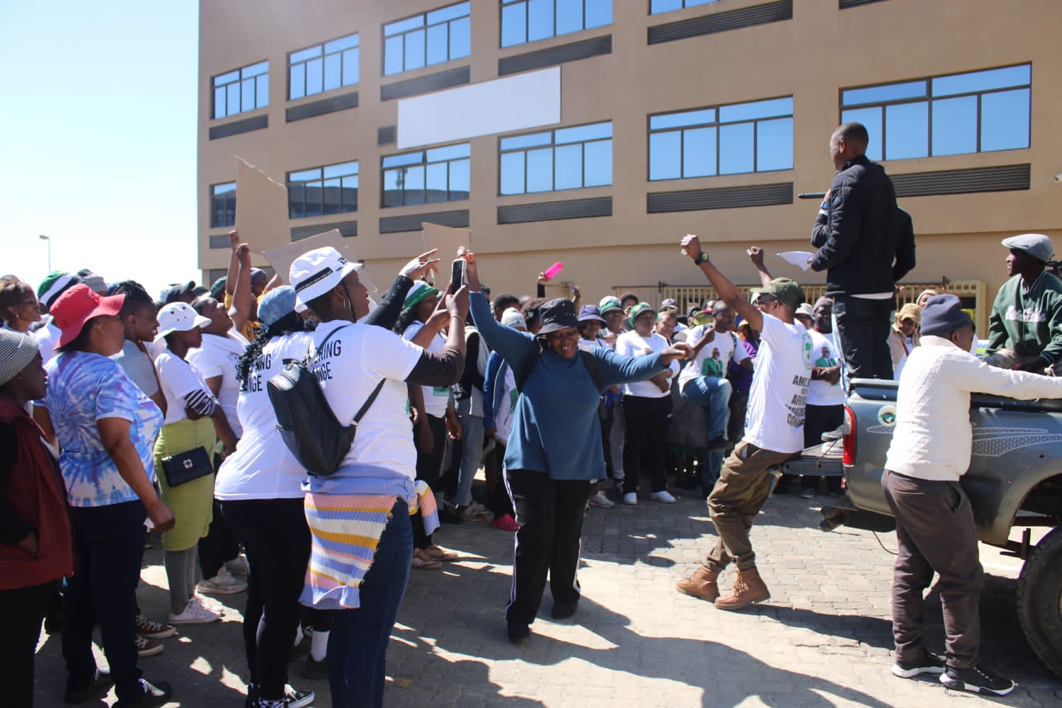 APEMO members at Maluti A phofung local municipality main office